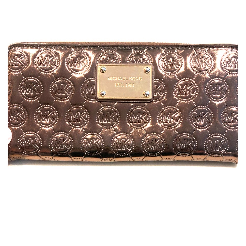 Michael Kors wallet, beautiful metallic brown
